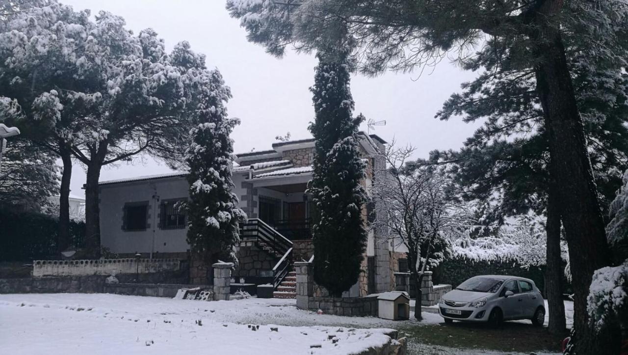 For You Rentals Chalet Sierra Guadarrama - La Ponderosa Pon351 Manzanares El Real Exterior photo